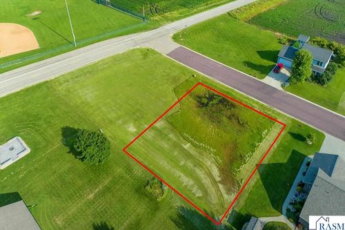 21 Marples Ave, Minnesota Lake, MN, 56068-3170 | Card Image