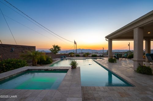 3274 Amigo Ln, Lake Havasu City, AZ, 86404-1513 | Card Image