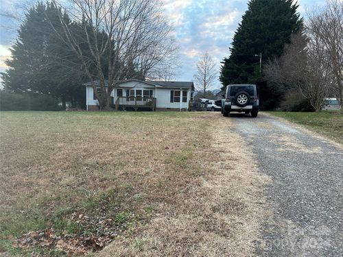 1001 Round Peak Church Road, Mount Airy, NC, 27030 | Card Image