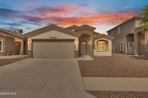 3833 Loma Brisa Dr, El Paso, TX, 79938-1231 | Card Image