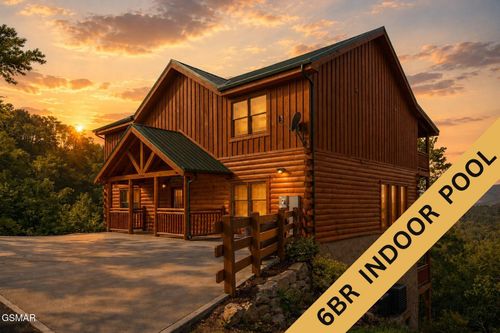 3704 Tilda Hilltop Way, Sevierville, TN, 37862-2516 | Card Image