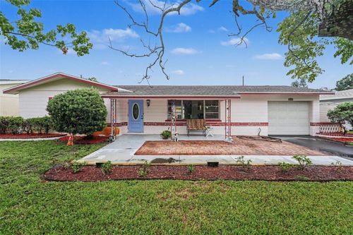 6026 44th Ave N, Kenneth City, FL, 33709-5149 | Card Image