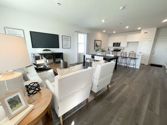 2235 Riesling Rd, Townhouse with 3 bedrooms, 3 bathrooms and 2 parking in Oswego IL | Image 4