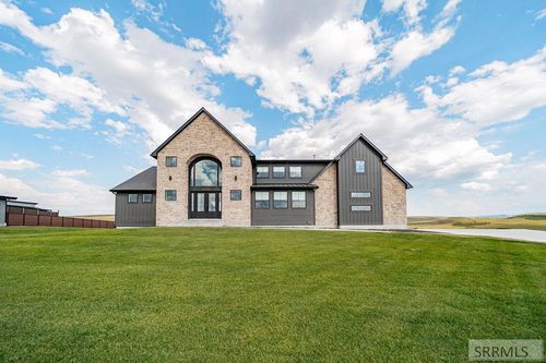 7753 S Packbridge Ln, Idaho Falls, ID, 83406-1292 | Card Image