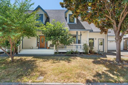 7958 Shira Street, Windsor, CA, 95492 | Card Image