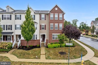 M96 - 3002 Goshen Drive, Townhouse with 3 bedrooms, 2 bathrooms and null parking in PENNSBURG PA | Image 1