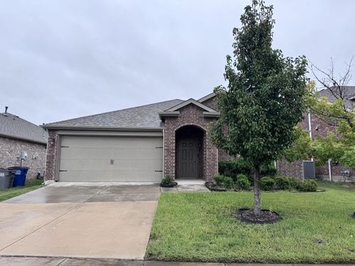 2105 Meadow Park Dr, Princeton, TX, 75407-2641 | Card Image