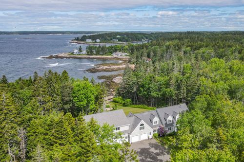 825 Hendricks Hill Road, Southport, ME, 04576 | Card Image