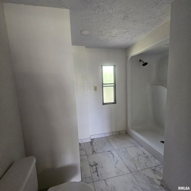 22488 N Mayflower Ln, House other with 3 bedrooms, 2 bathrooms and null parking in Dix IL | Image 27