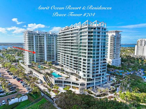 704-3100 N Ocean Dr, Riviera Beach, FL, 33404-3214 | Card Image