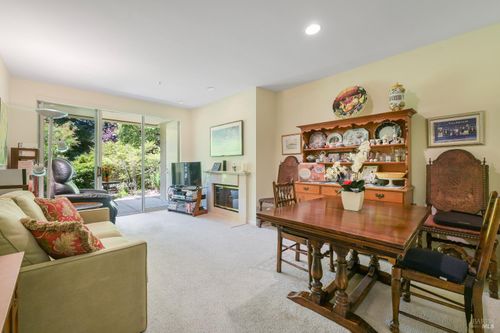 ga-600 Deer Valley Rd, San Rafael, CA, 94903-5501 | Card Image