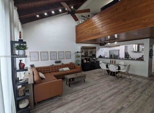 na-11203 Nw 15th St, Pembroke Pines, FL, 33026 | Card Image