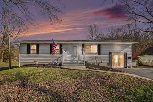 527 Indiana Ave, Aurora, IN, 47001-1031 | Card Image