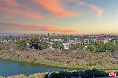 227-4316 Marina City Dr, Marina del Rey, CA, 90292-5818 | Card Image