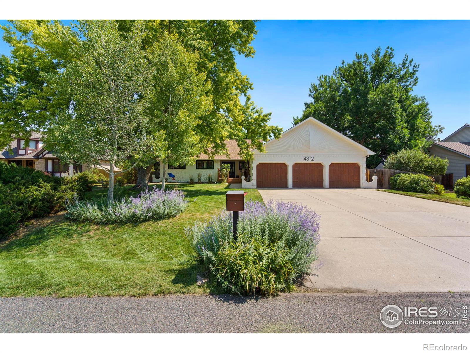 Whippeny Dr, Fort Collins, CO 80526