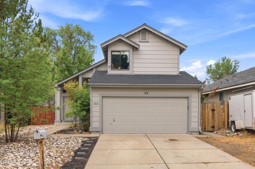 5840 Starcrest Ave, Reno, NV, 89523-2533 | Card Image