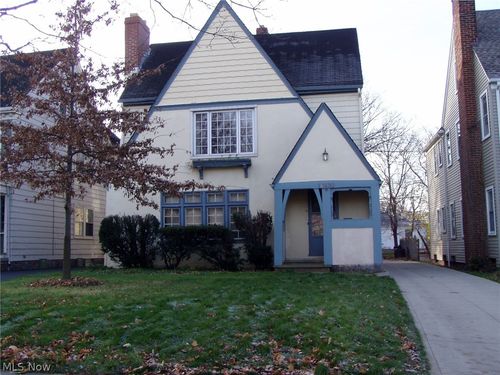 down-17628 Winslow Rd, Shaker Heights, OH, 44120-3430 | Card Image