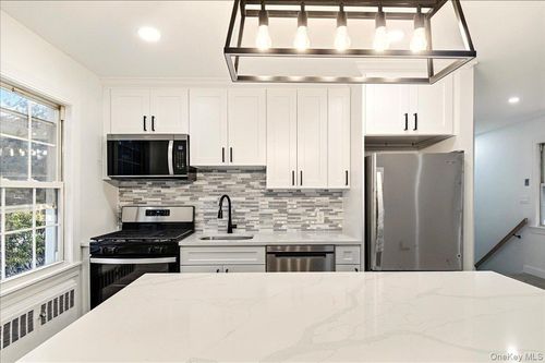 60-4 Fieldstone Drive, Greenburgh, NY, 10530 | Card Image