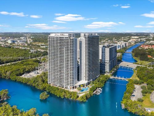 3103-16385 Biscayne Blvd, Aventura, FL, 33160-5450 | Card Image