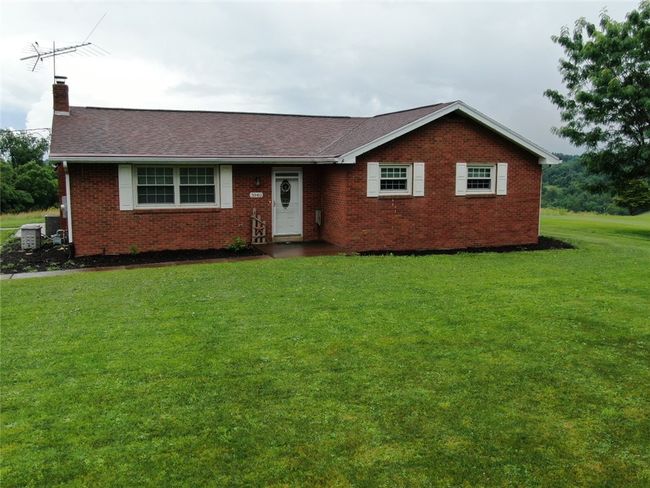 3940 Park Ave, House other with 4 bedrooms, 2 bathrooms and 4 parking in Prosperity PA | Image 6