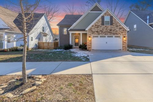1814 Oakvale Dr, Chattanooga, TN, 37421-1851 | Card Image