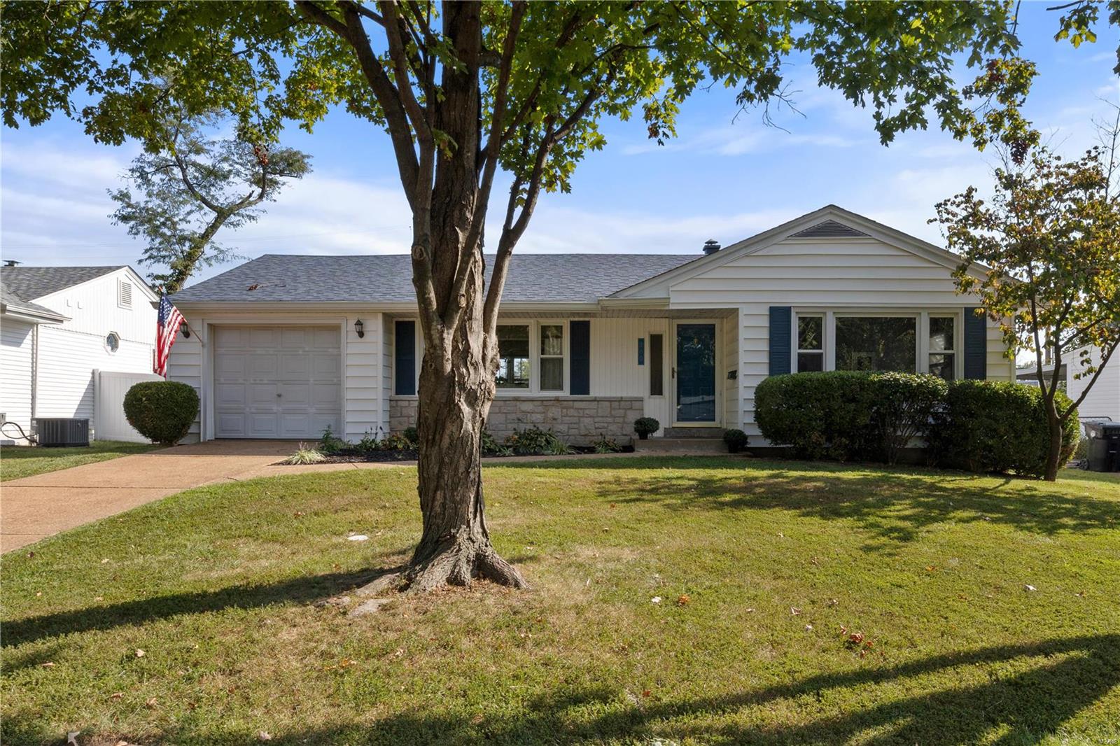 Woodridge Rd, Saint Louis, MO 63122