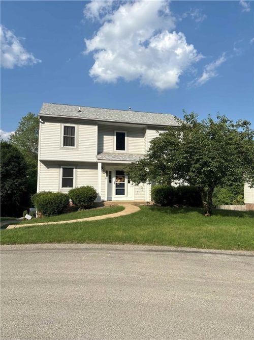 853 Emerald Dr, New Kensington, PA, 15068-1785 | Card Image