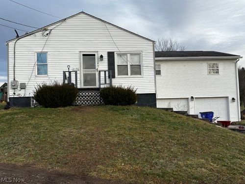 2196 Congress Lake Rd, Mogadore, OH, 44260-1921 | Card Image