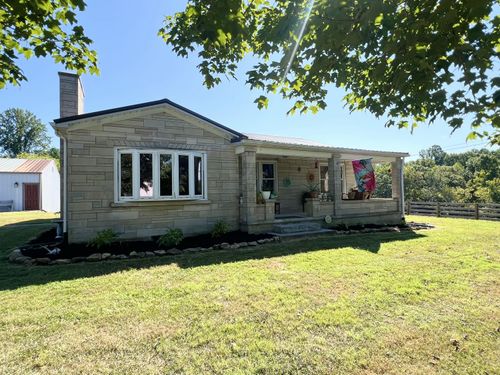 3052 E Mount Eden Rd, Russell Springs, KY, 42642-9718 | Card Image