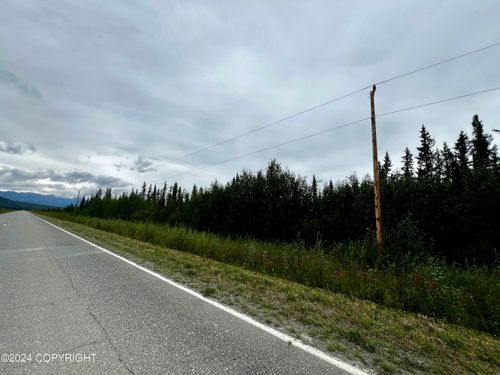 1327.6 B5 Alaska Hwy, Tok, AK, 99780 | Card Image
