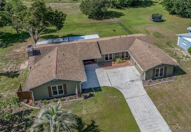 7420 W Golf Club St, House other with 3 bedrooms, 4 bathrooms and 1 parking in Crystal River FL | Image 34