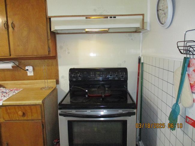 1806 Dupont Dr, House other with 2 bedrooms, 1 bathrooms and null parking in Orange TX | Image 18