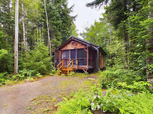 213 Bell Hill Rd, Stark, NH, 03582-6613 | Card Image