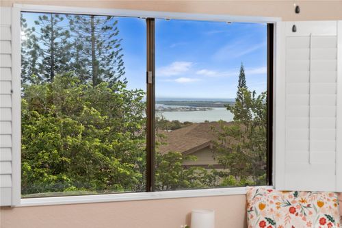 35c-98-1739 Kaahumanu St, Aiea, HI, 96701-1835 | Card Image