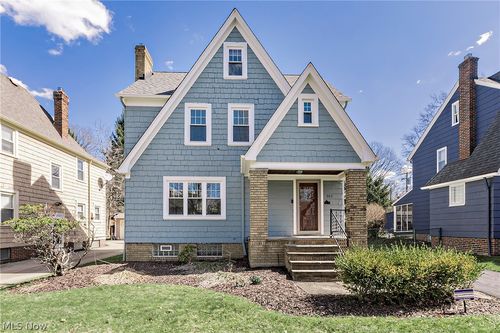 923 Cambridge Rd, Cleveland Heights, OH, 44121-2009 | Card Image