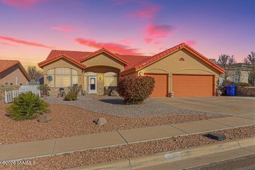 2257 Sunrise Point Rd, Las Cruces, NM, 88011-5210 | Card Image