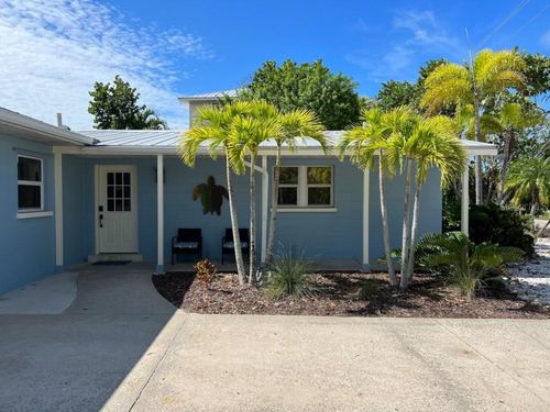 311 66th St, Holmes Beach, FL, 34217-1311 | Card Image