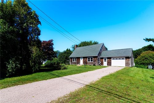 27 Sunset Dr, Charlestown, RI, 02813-1013 | Card Image