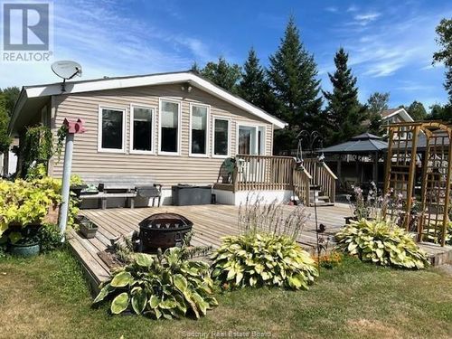 270 Clouthier Rd, Saint Charles, ON, P0M2W0 | Card Image