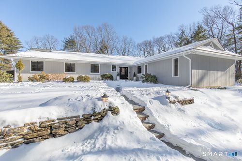34 Milan Rd, Woodbridge, CT, 06525-1810 | Card Image