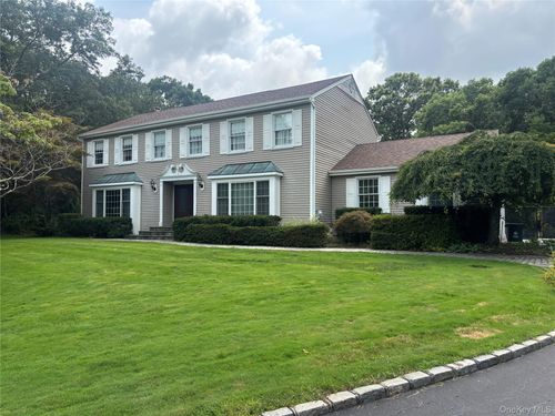 4 Saybrook Court, Brookhaven, NY, 11776 | Card Image