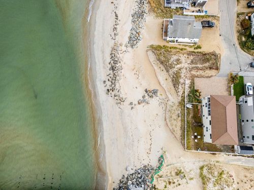 8 Portsmouth Ave, Seabrook, NH, 03874-5106 | Card Image