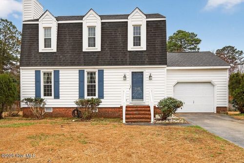 2003 Pinetree Dr, New Bern, NC, 28562-4204 | Card Image