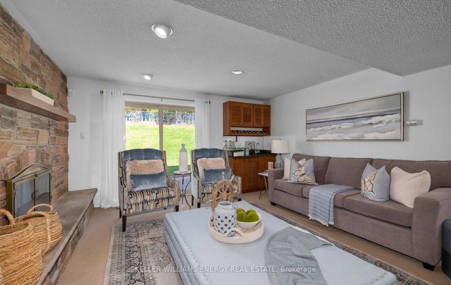 32 Mcclarnan Rd, House other with 4 bedrooms, 4 bathrooms and 2 parking in Ajax ON | Image 5