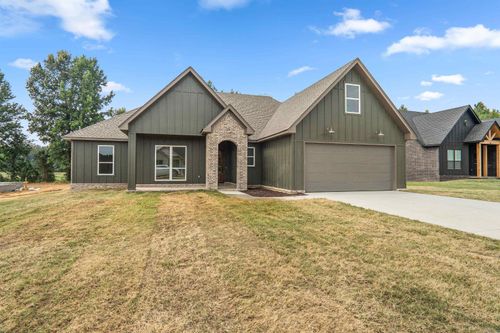 31 Libra Ln, Ward, AR, 72176-5021 | Card Image