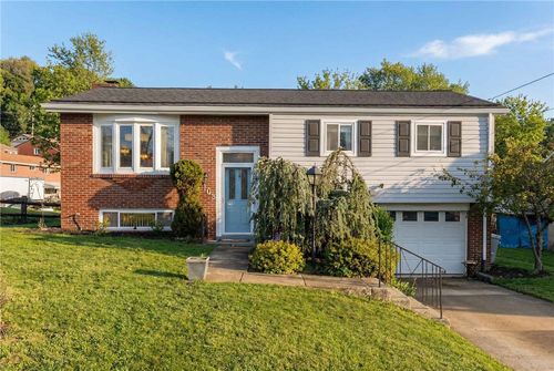 103 Vermillion Dr, Pittsburgh, PA, 15209-2155 | Card Image