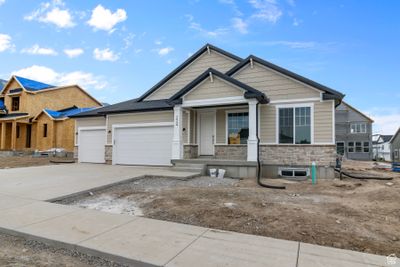 224 E 610 N, House other with 3 bedrooms, 2 bathrooms and 3 parking in Providence UT | Image 2