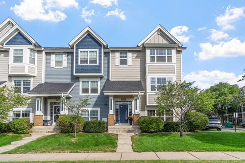 1105-15650 Cobblestone Lake Pkwy, Apple Valley, MN, 55124-7829 | Card Image