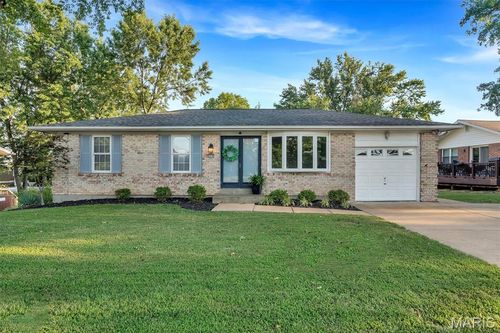 4436 Mattis Road, St Louis, MO, 63128 | Card Image