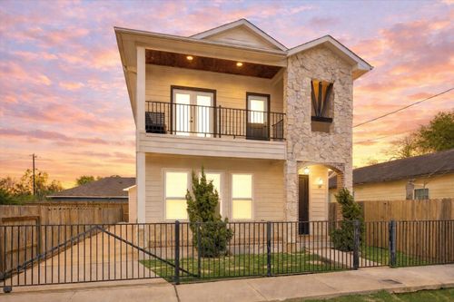 4209 Gunter St, Houston, TX, 77020-6323 | Card Image